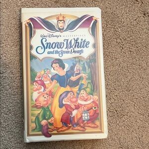 Disney Masterpiece Snow White VHS with Colorful Cover
